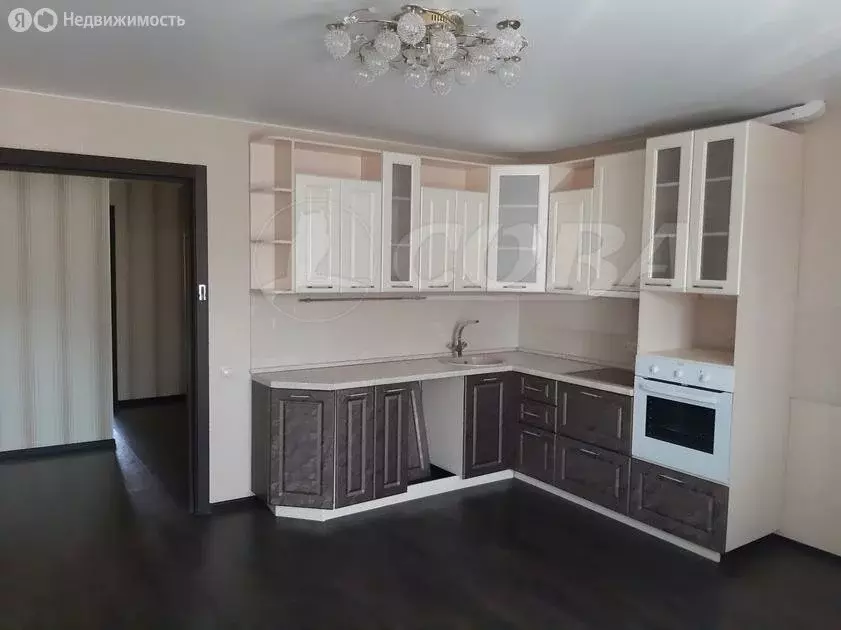 2-комнатная квартира: Тюмень, Газопромысловая улица, 2 (63 м) - Фото 0