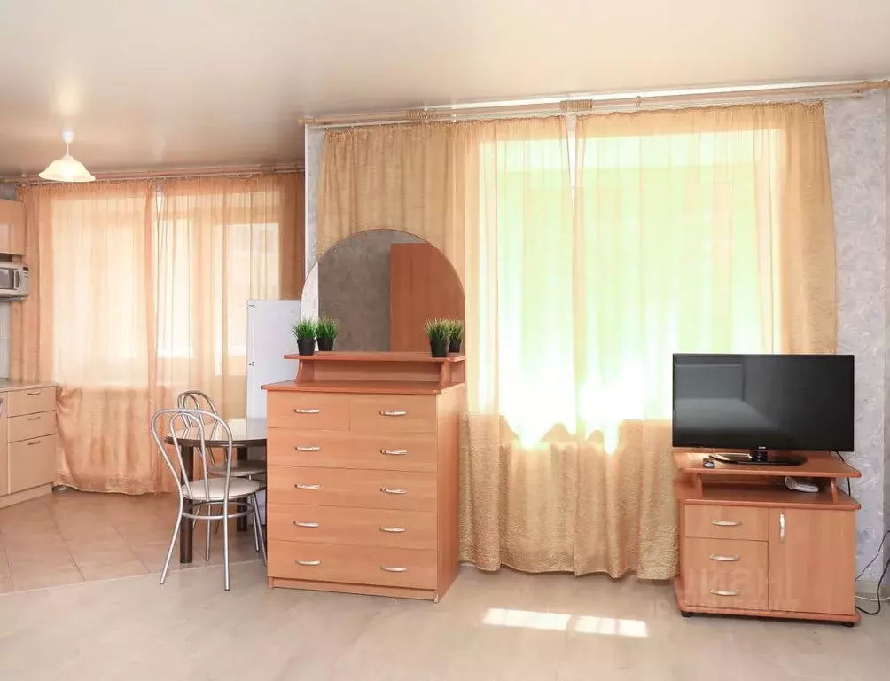 Студия Тюменская область, Тюмень ул. Максима Горького, 10к1 (30.0 м) - Фото 2