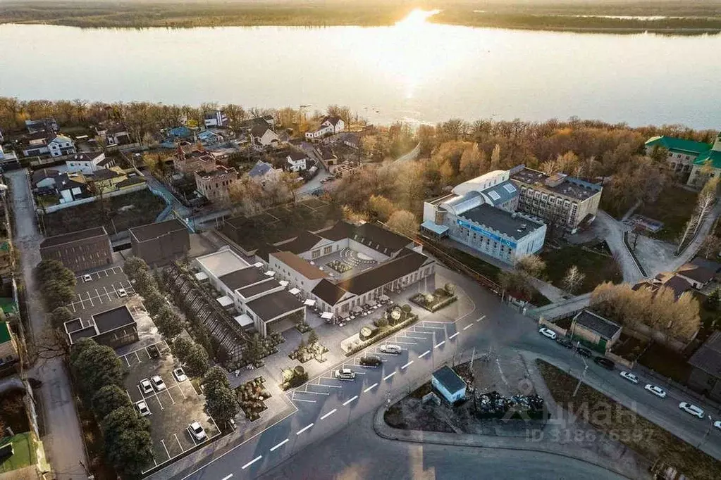 Помещение свободного назначения в Самарская область, Самара ул. 9-я ... - Фото 0