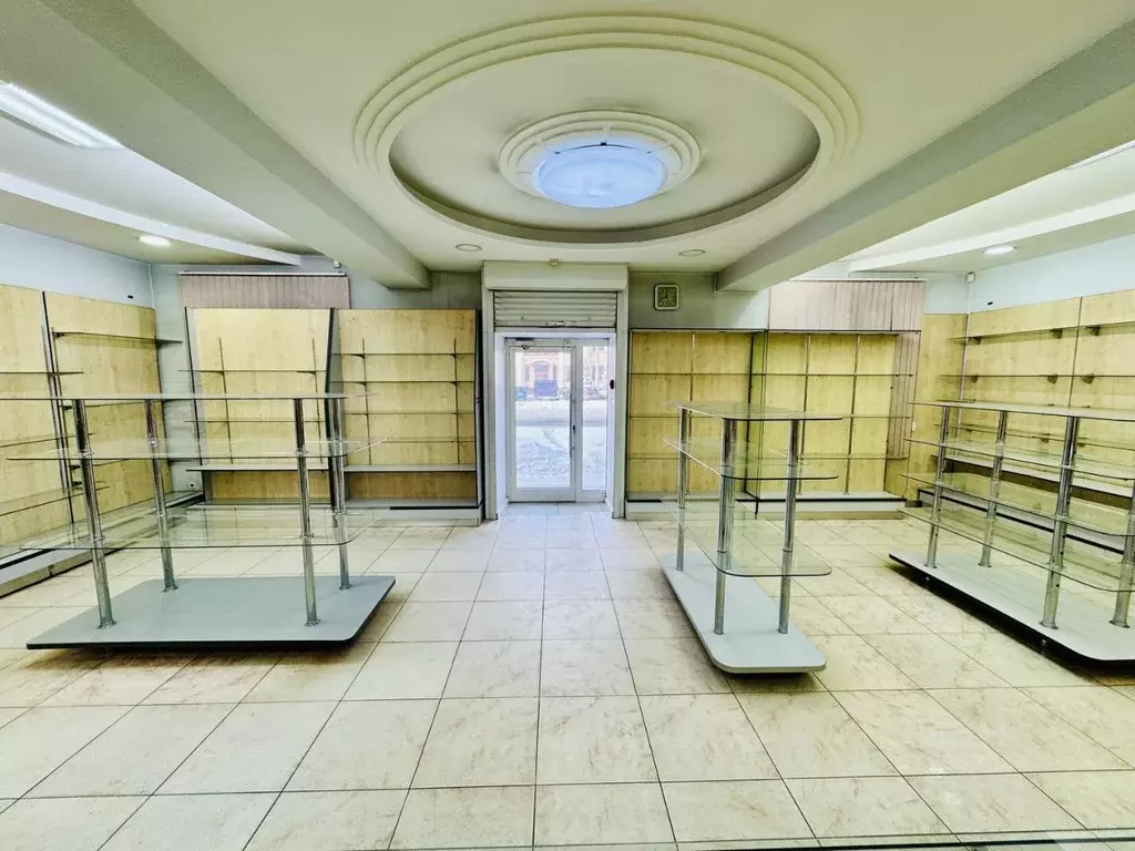 Торговая площадь в Кемеровская область, Кемерово ул. Дзержинского, 20 ... - Фото 2