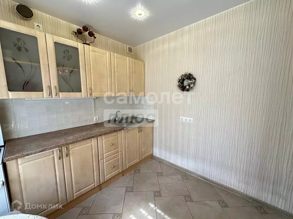 Продаётся 3-к квартира, 48.8 м - Фото 1