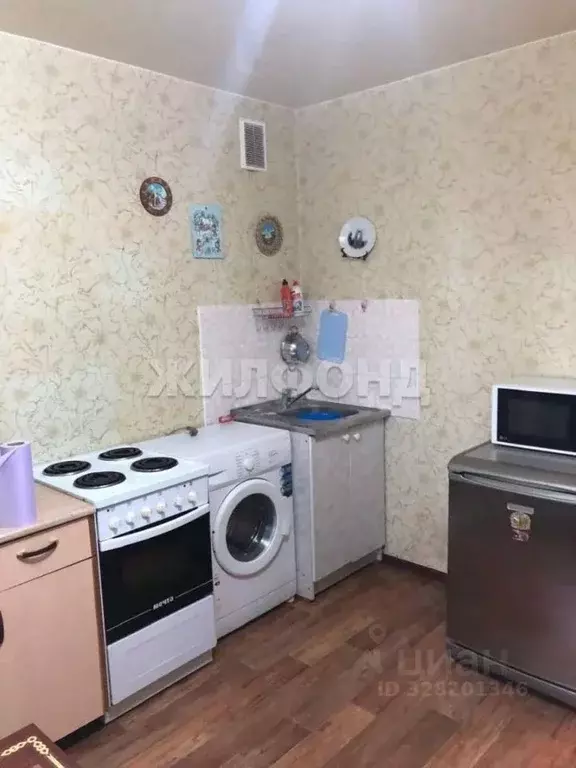 1-к кв. Новосибирская область, Бердск ул. Кристальная, 5/2 (19.1 м) - Фото 2