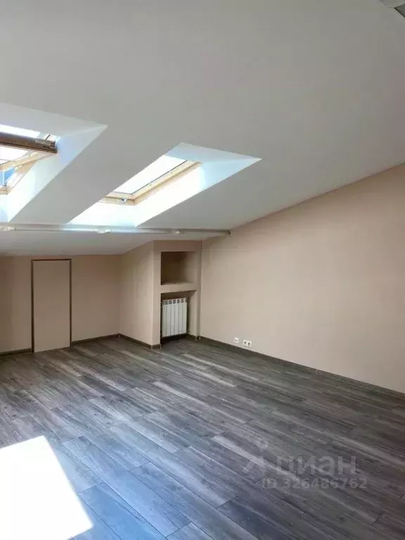 Офис в Москва ул. Кузнецкий Мост, 7 (165 м) - Фото 1