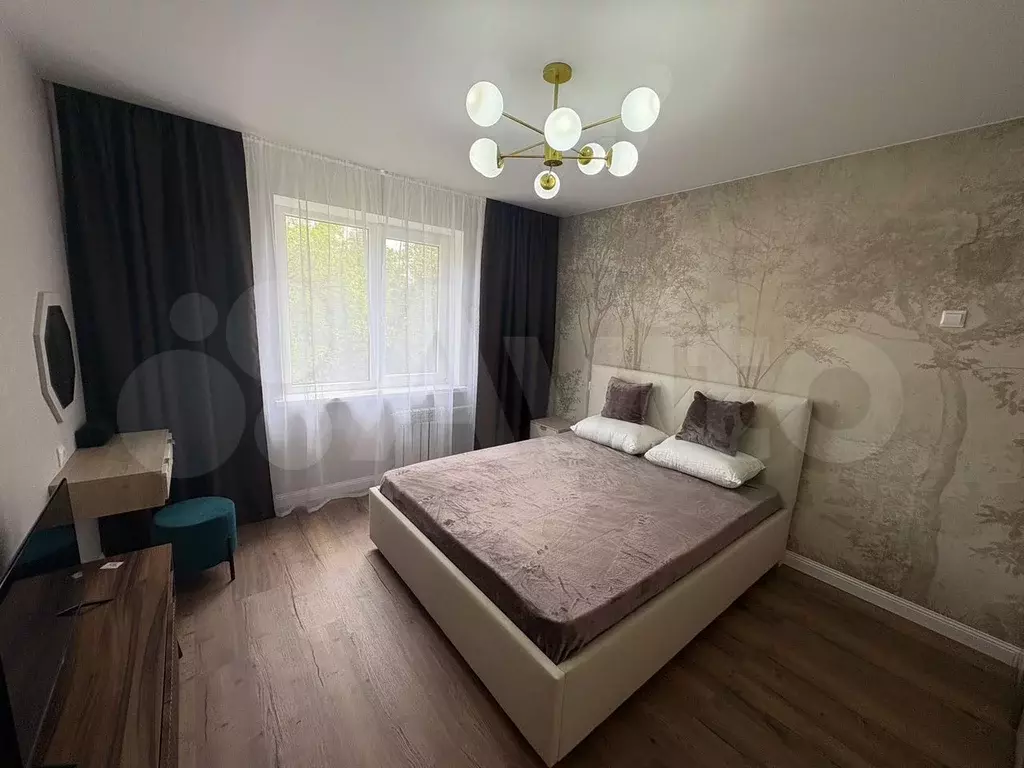 2-к. квартира, 60 м, 2/9 эт. - Фото 1