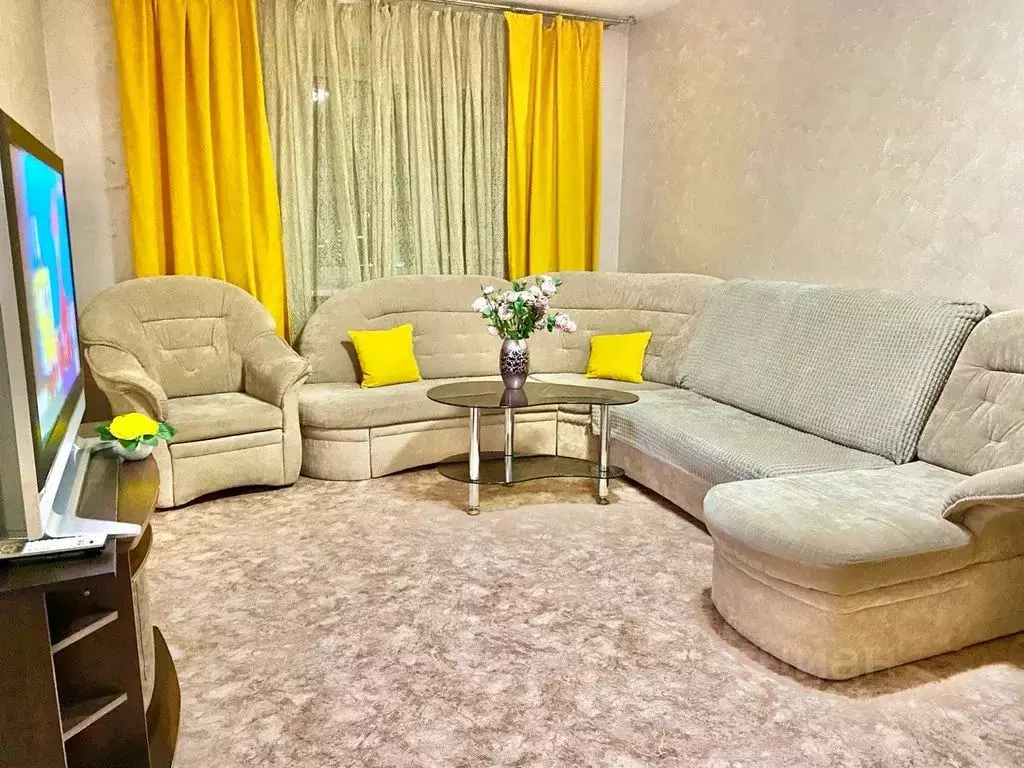 2-к кв. Башкортостан, Стерлитамак ул. Строителей, 65 (65.0 м) - Фото 1