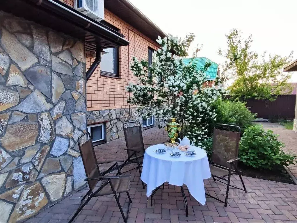 Дом в Башкортостан, Стерлитамакский район, Наумовский сельсовет, с. ... - Фото 1