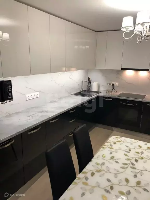 Продаётся 2-к квартира, 65 м - Фото 1