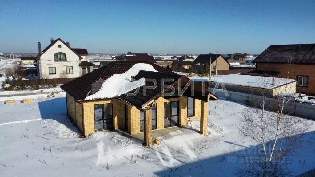 Дом в Тюменская область, Тюменский район, д. Ушакова Зеленая ул., 18 ... - Фото 0