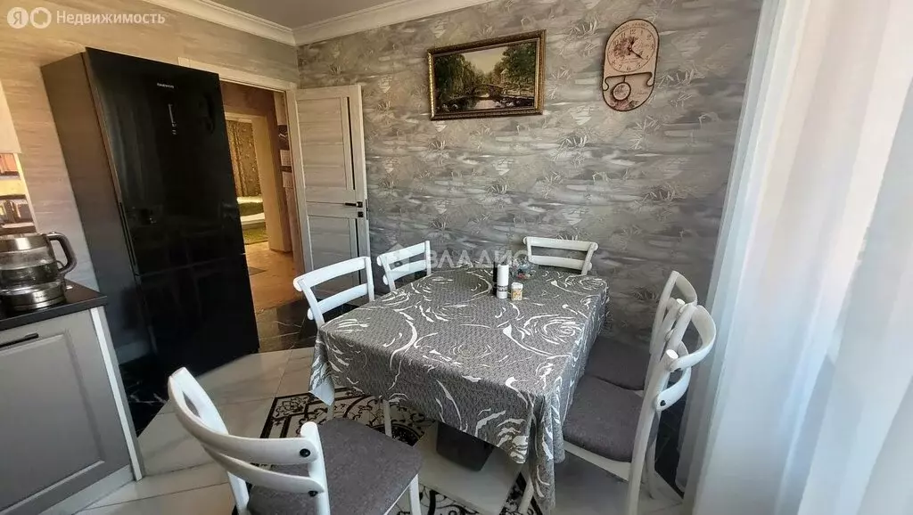 3-комнатная квартира: Калининград, Кронштадтская улица, 10 (85 м) - Фото 2