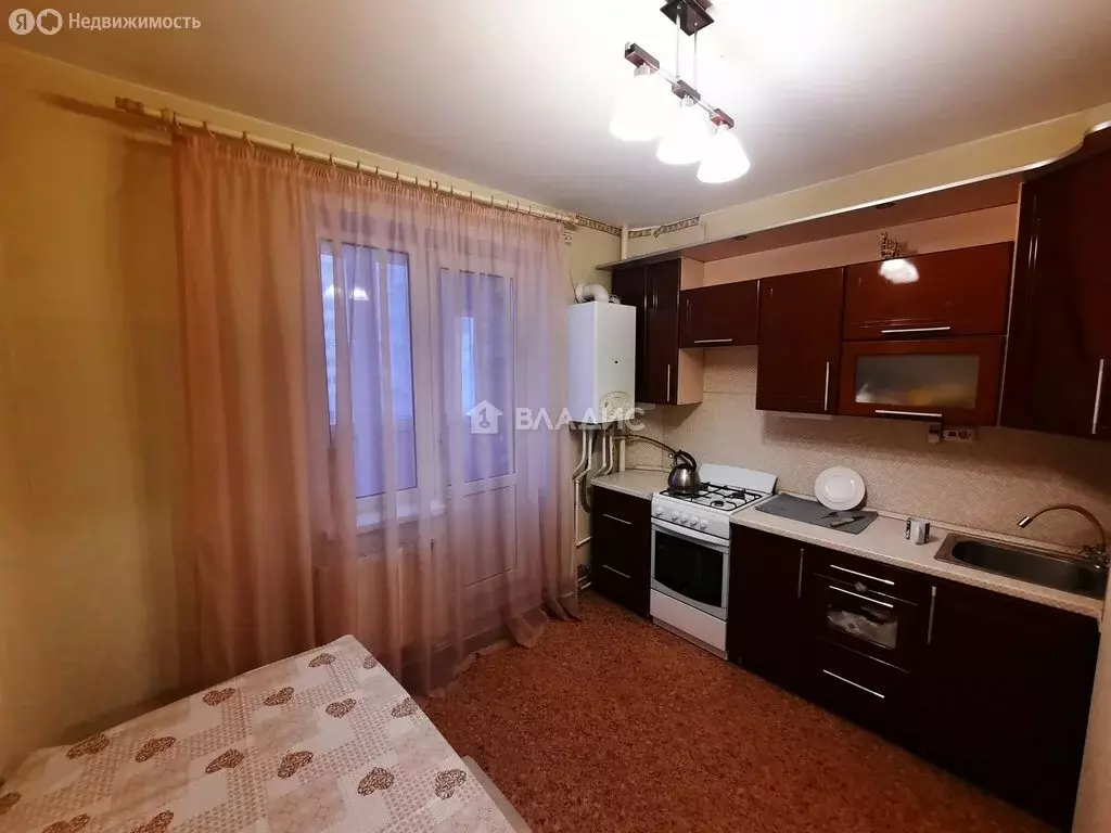 3-комнатная квартира: Белгород, улица Есенина, 52 (68.7 м) - Фото 1