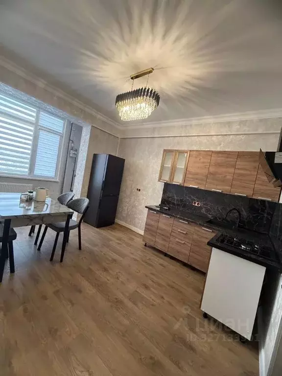 3-к кв. Карачаево-Черкесия, Черкесск Кавказская ул., 92В/3 (100.0 м) - Фото 2