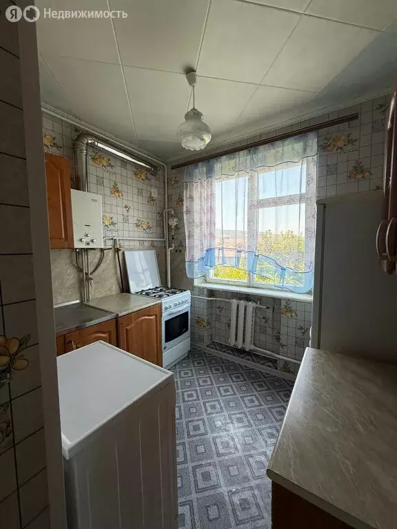 3-комнатная квартира: Горячий Ключ, улица Ленина, 182А (58.4 м) - Фото 1