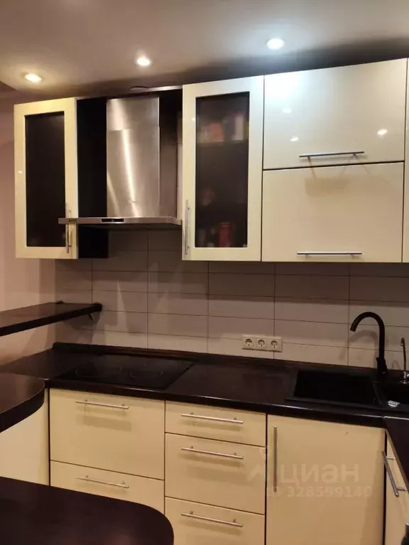 2-к кв. Московская область, Химки ул. Академика Глушко, 2 (67.0 м) - Фото 2