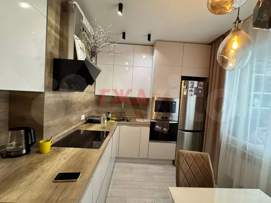 3-к. квартира, 82 м, 2/9 эт. - Фото 1