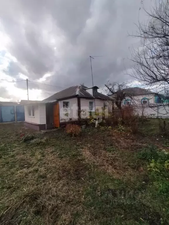 Дом в Белгородская область, Новый Оскол Солдатская ул., 33 (43 м) - Фото 1
