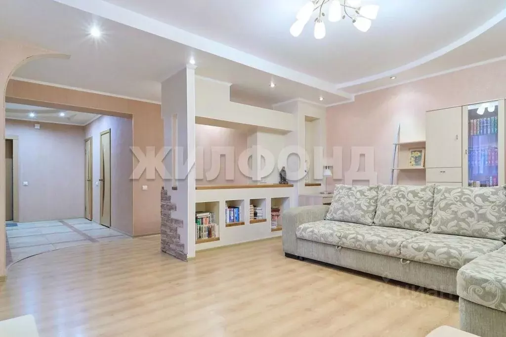 3-к кв. Томская область, Томск Новосибирская ул., 8 (97.2 м) - Фото 1