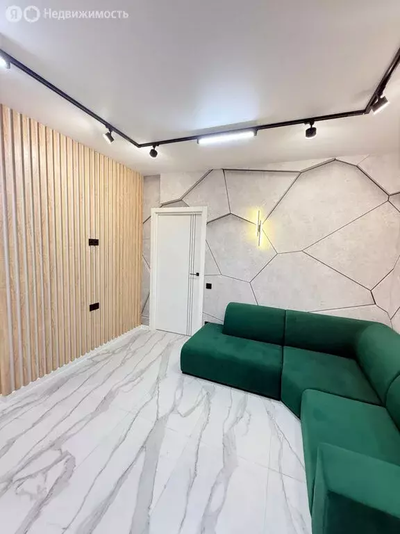 2-комнатная квартира: Тула, Рязанская улица, 23 (66 м) - Фото 0