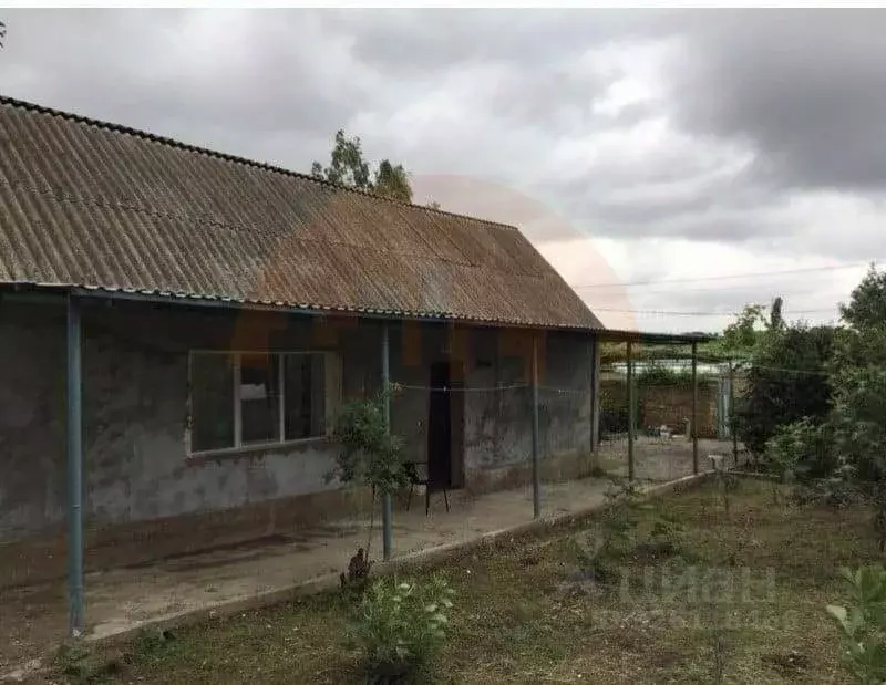 Дом в Крым, Симферопольский район, Николаевское с/пос, с. Тепловка ул. ... - Фото 1