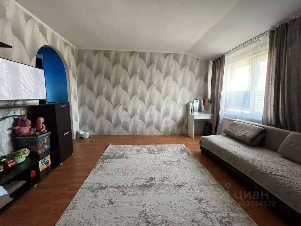 2-к кв. Калмыкия, Элиста ул. Илишкина, 1 (58.2 м) - Фото 1