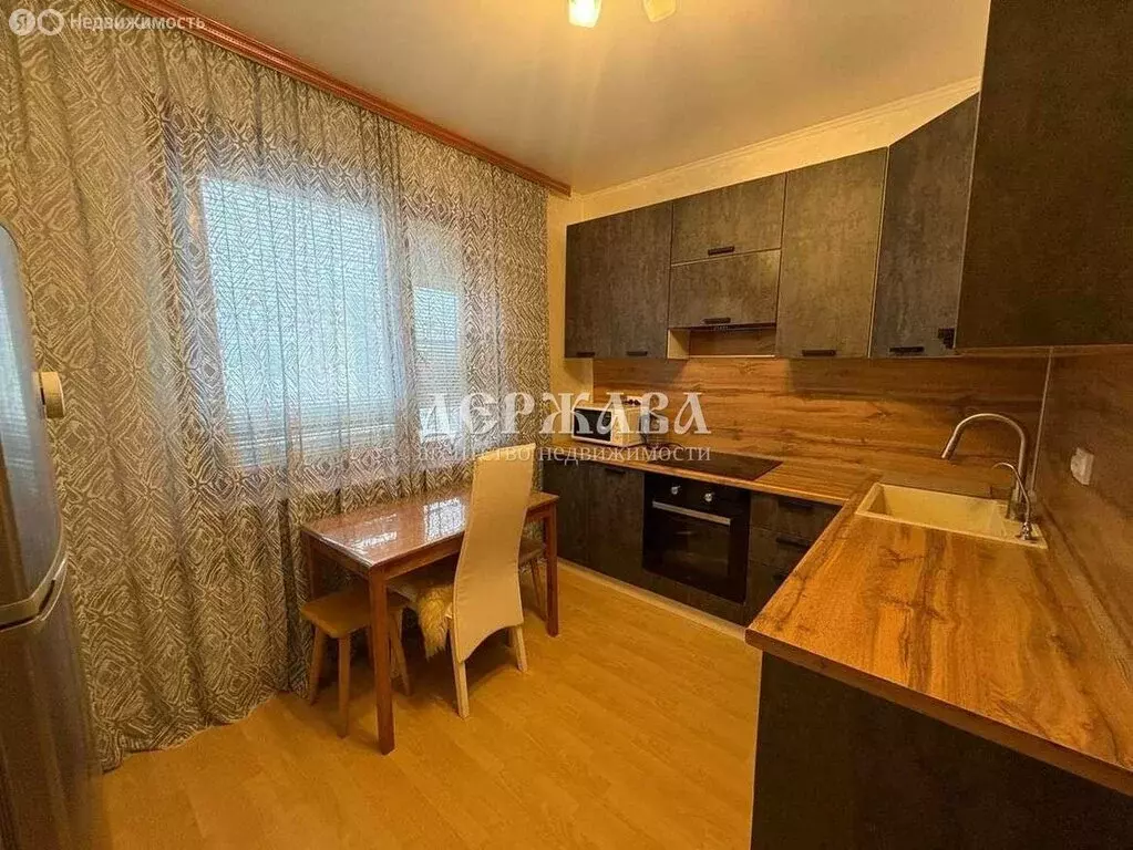 1-комнатная квартира: Старый Оскол, микрорайон Будённого, 7А (36.6 м) - Фото 1