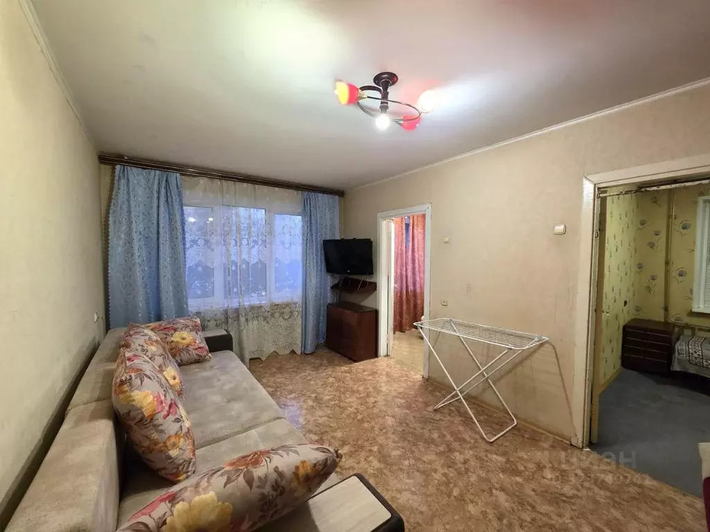 3-к кв. Оренбургская область, Орск Новый город мкр, ул. Щорса, 2А ... - Фото 0