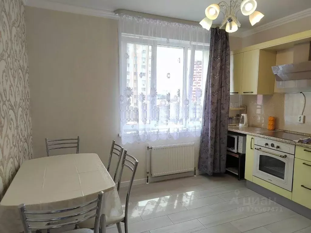 2-к кв. Татарстан, Казань ул. Павлюхина, 110Г (64.0 м) - Фото 2