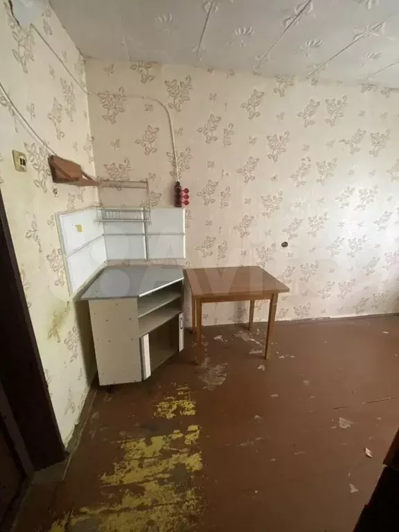 Комната 14 м в 4-к., 5/5 эт. - Фото 1