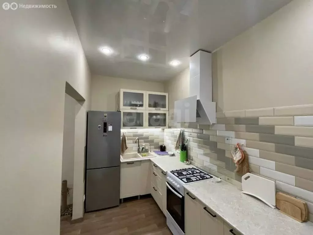 3-комнатная квартира: Алексин, Центральная улица, 2 (65 м) - Фото 1