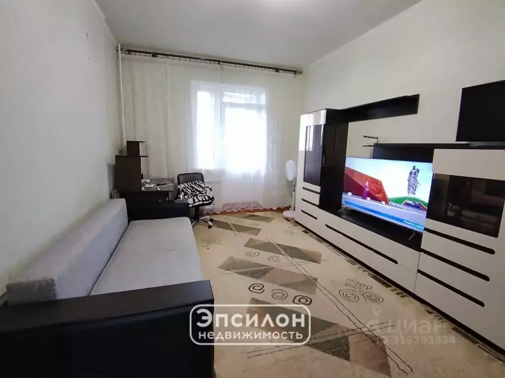 1-к кв. Курская область, Курск просп. Вячеслава Клыкова, 92 (44.1 м) - Фото 1