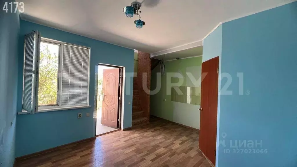 Дом в Крым, Евпатория городской округ, Заозерное пгт ул. Молодежная ... - Фото 2