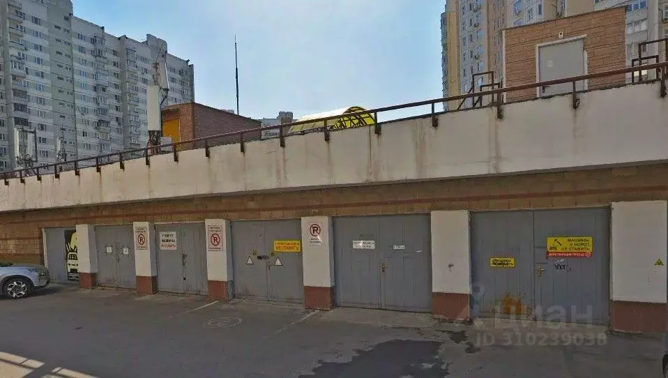 Гараж в Москва Лукинская ул., 16 (12 м) - Фото 1