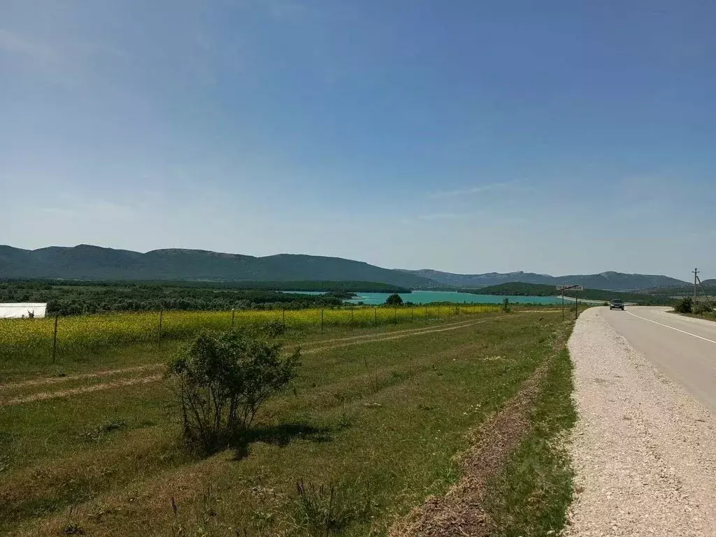 Участок в Севастополь с. Передовое, ул. Минчугова, 60 (1000.0 сот.) - Фото 0