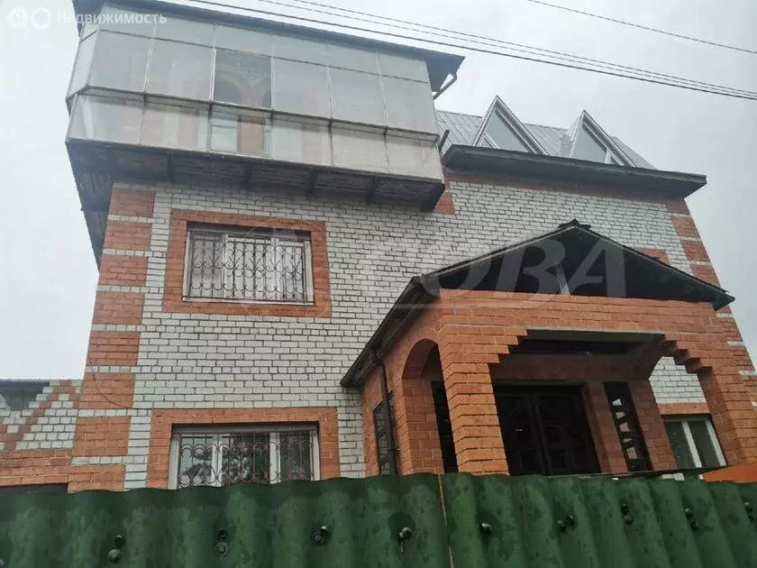 Дом в Тюменский муниципальный округ, деревня Патрушева (300 м) - Фото 1