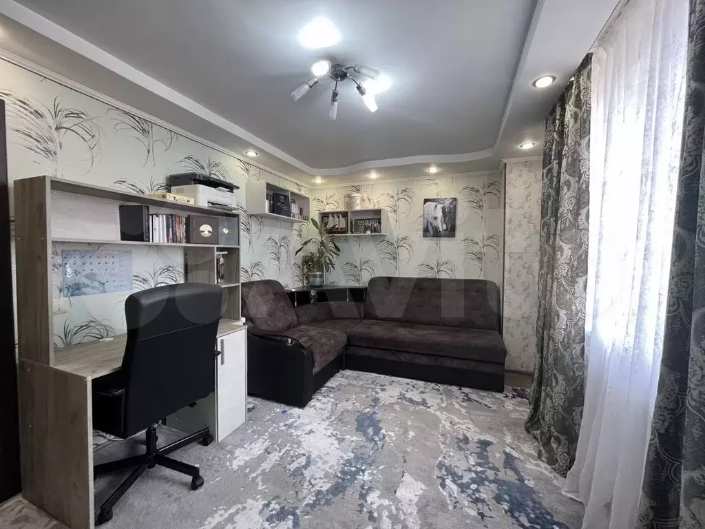 2-к. квартира, 56 м, 3/3 эт. - Фото 0