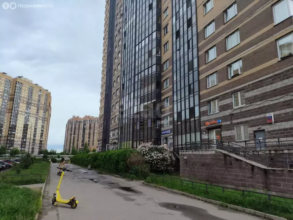 2-комнатная квартира: Парголово, улица Фёдора Абрамова, 4 (55.6 м) - Фото 1