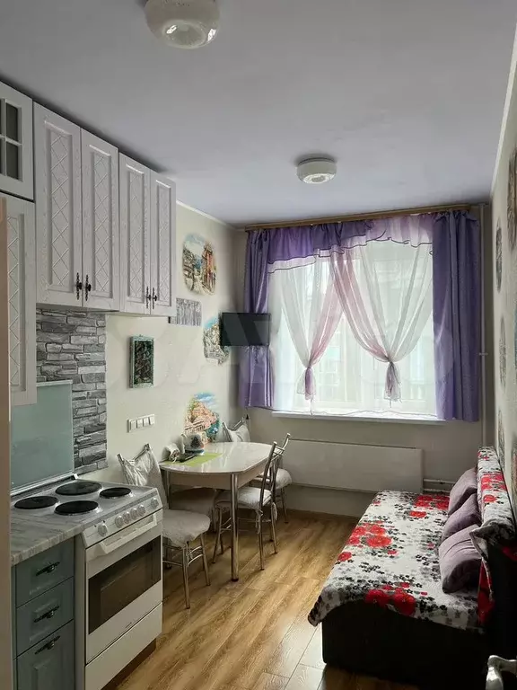 1-к. квартира, 38 м, 3/3 эт. - Фото 1