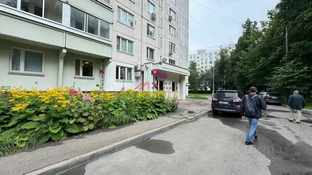 Торговая площадь в Москва ул. Героев Панфиловцев, 1К3 (89 м) - Фото 1