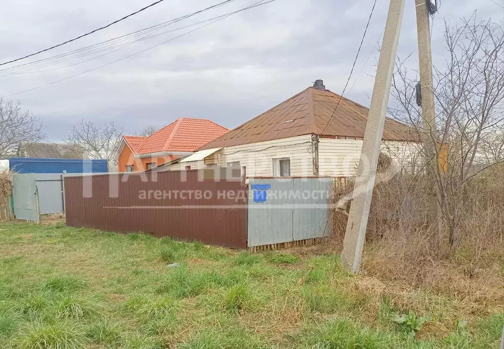 Дом в Краснодарский край, Северский район, Ильское городское ... - Фото 0