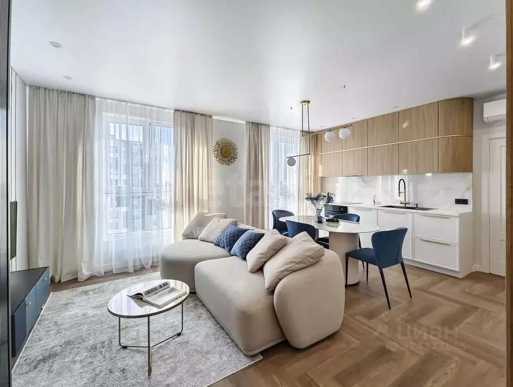 2-к кв. Тюменская область, Тюмень Профсоюзная ул., 61 (74.9 м) - Фото 1