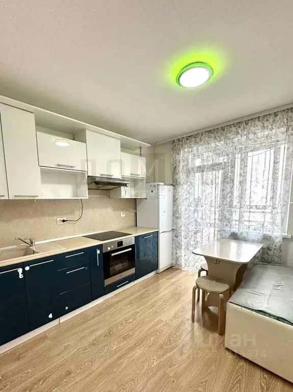 1-к кв. Свердловская область, Екатеринбург ул. Индустрии, 66 (32.0 м) - Фото 1