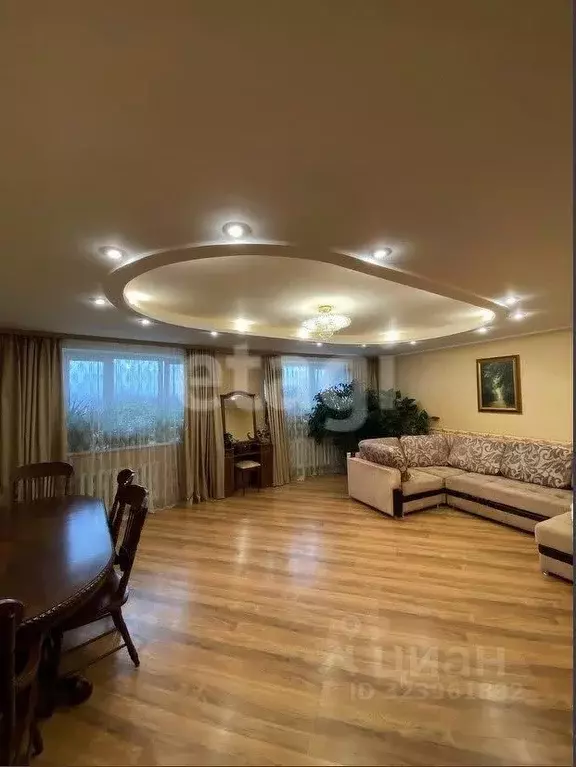 3-к кв. Калужская область, Калуга ул. Билибина, 11 (112.0 м) - Фото 1