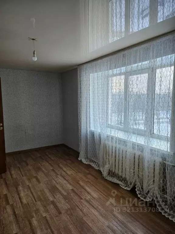 1-к кв. Татарстан, Нижнекамск просп. Строителей, 24 (30.0 м) - Фото 0