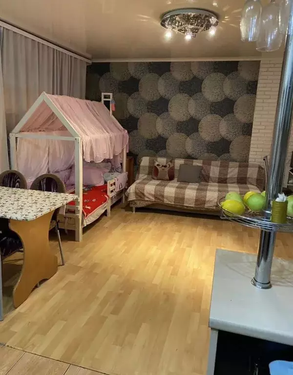 Продаётся 4-к квартира, 75.4 м - Фото 1