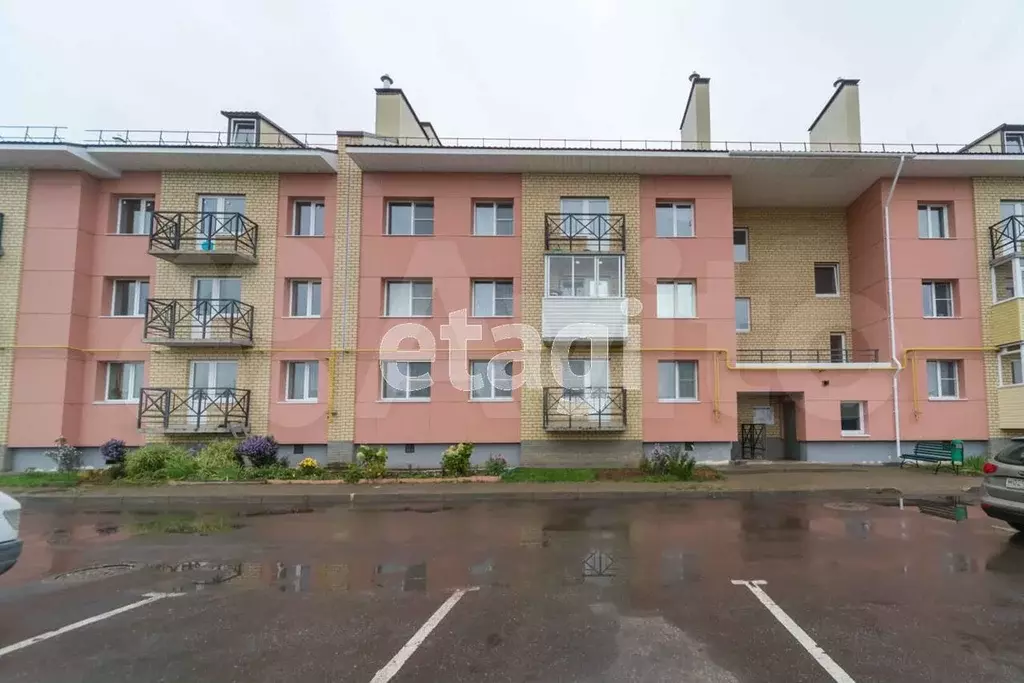 2-к. квартира, 60 м, 1/3 эт. - Фото 1