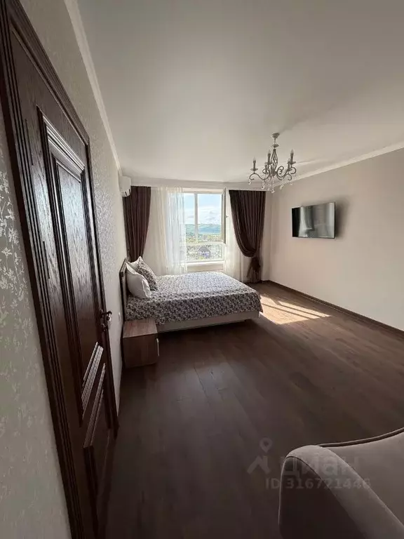 1-к кв. Ставропольский край, Железноводск ул. Строителей, 50к4 (50.0 ... - Фото 0
