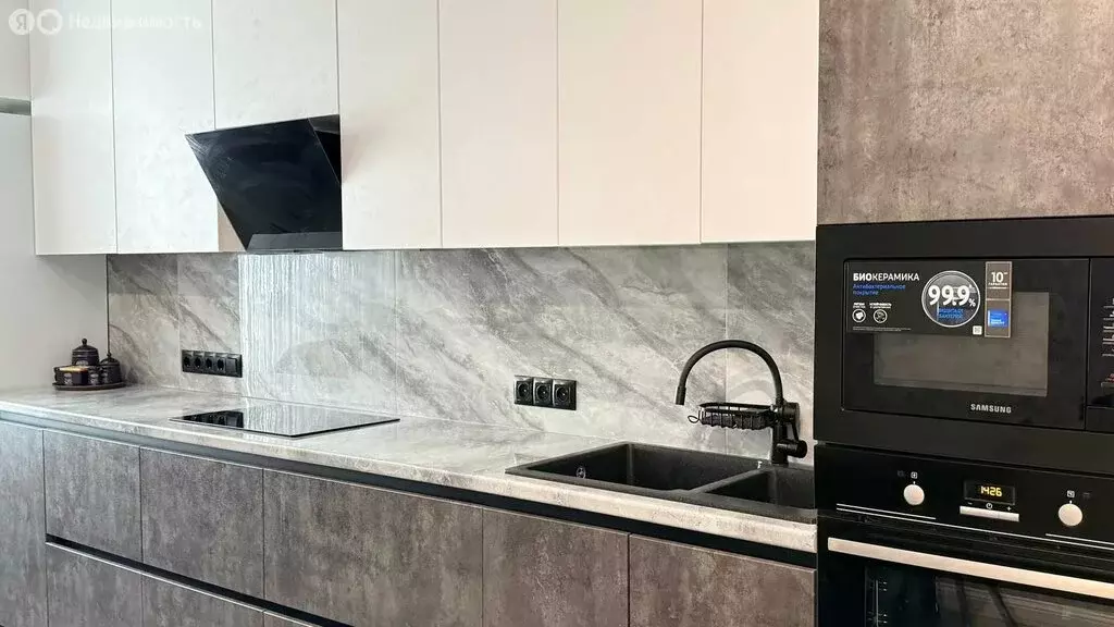 3-комнатная квартира: посёлок городского типа Стройкерамика, улица ... - Фото 2