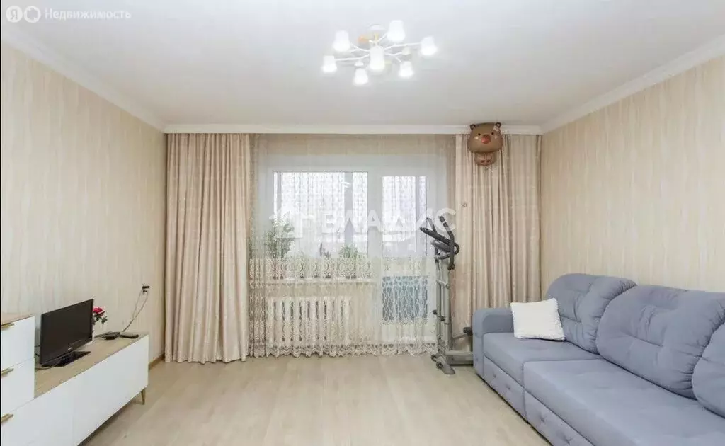 4-комнатная квартира: Тобольск, микрорайон 7А, 16 (78 м) - Фото 1