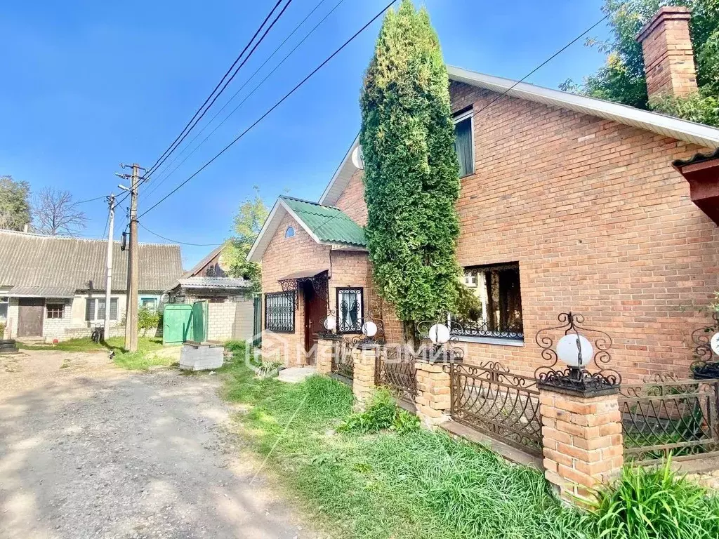 Дом в Брянская область, Брянск Верхний пер., 12 (130 м) - Фото 0