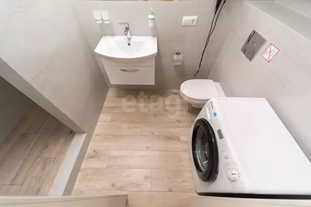 Студия Калининградская область, Зеленоградск ул. Гагарина, 87 (30.3 м) - Фото 1