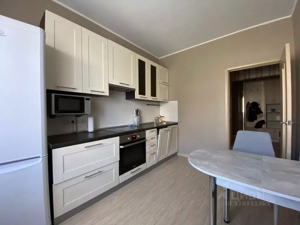 3-к кв. Санкт-Петербург Моравский пер., 3к2 (75.5 м) - Фото 1